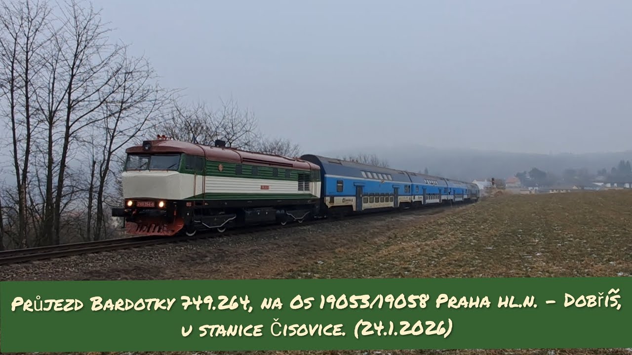 Průjezd Bardotky 749.264, na Os 19053/19058 Praha hl.n. - Dobříš, u stanice Čisovice. (24.1.2026)