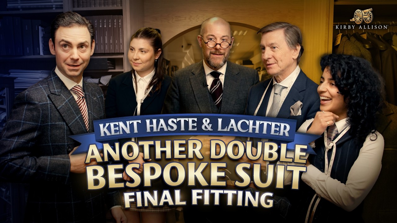 Хождение по воде: доставка двубортного платья, сшитого на заказ в Kent Haste & Lachter