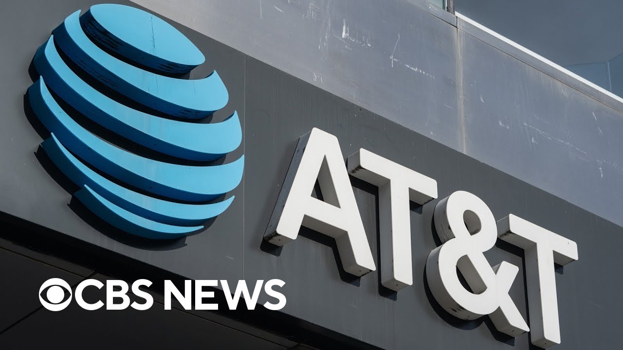 AT&T customers report widespread cellular outage