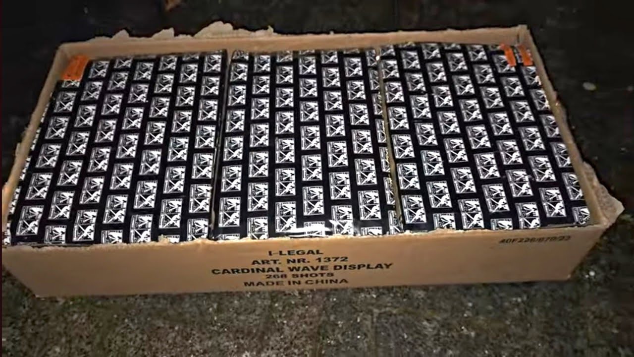 Cardinal Wave Display - Magnum Vuurwerk