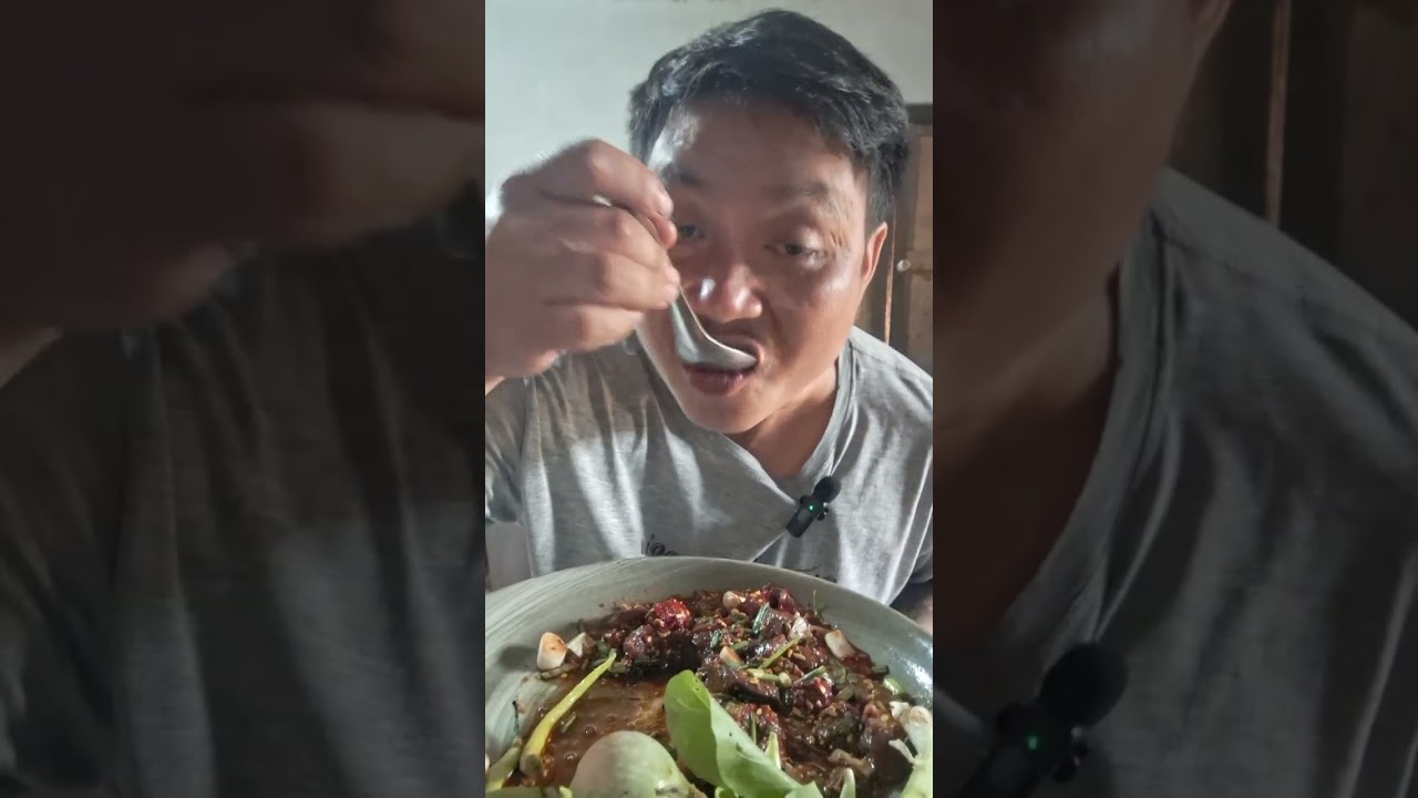 ก้อยต่อนใหญ่ๆแช่บๆ#เปิดค่าการมองเห็น #บ๋อมบ่าวภูไท #ฝากกดติดตามด้วยนะครับ #กดแชร์ 