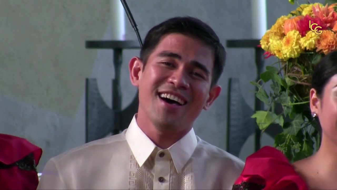 Philippine_Madrigal_Singers_2012-_„Secular_Music