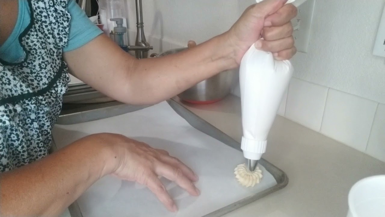 GALLETAS PASTISETAS CON MANTEQUILLA.