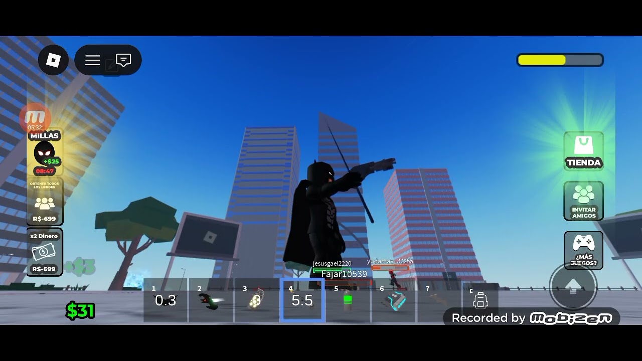 Jugando pélea de héroes