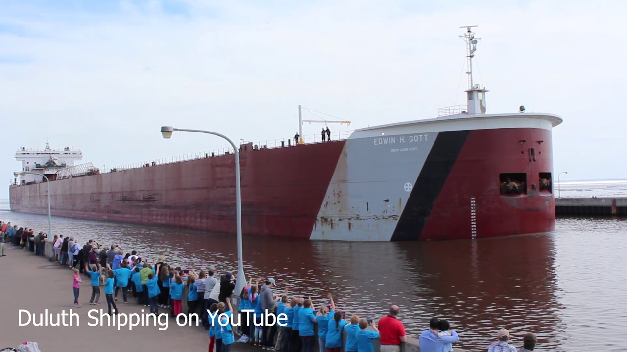 Edwin H Gott Master Salute for a jumpy crowd 4 25 19