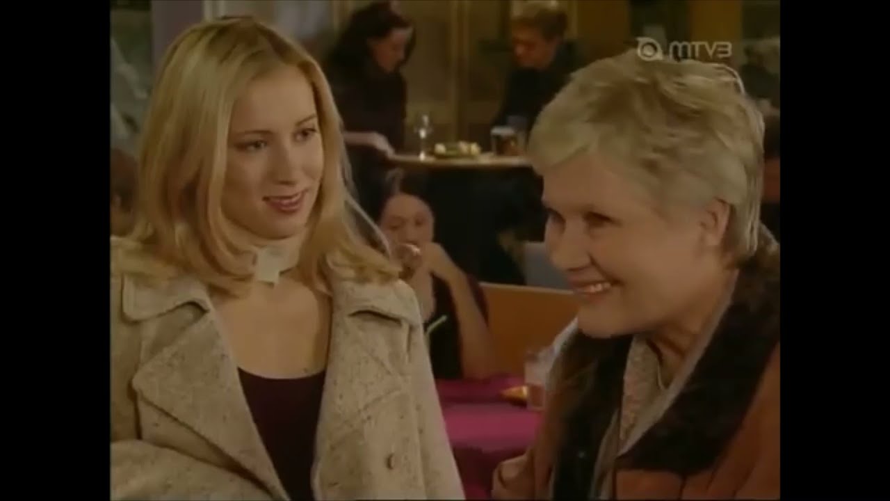 Salkkarit - Ulla servailee Camillaa (2003)