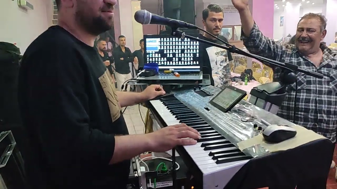 Emre övek  Gaziemir