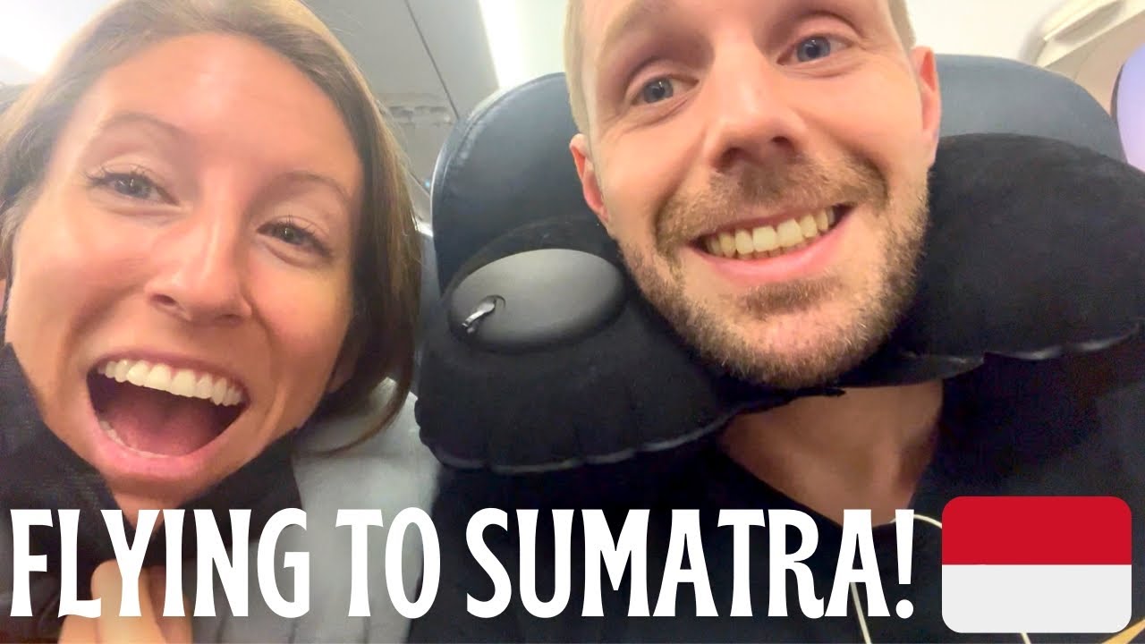 Flying from Jakarta to MEDAN Sumatra! 🇮🇩  Indonesia Travel Vlog