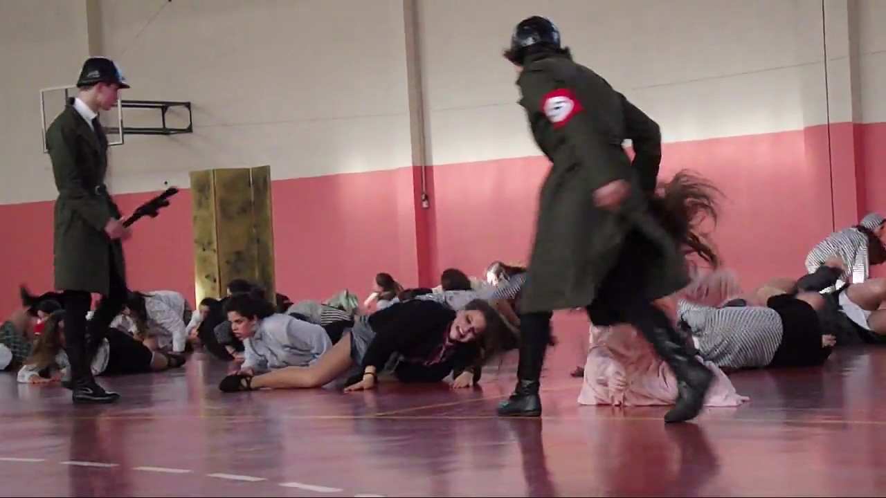 DIA DO COLÉGIO - DANÇAS