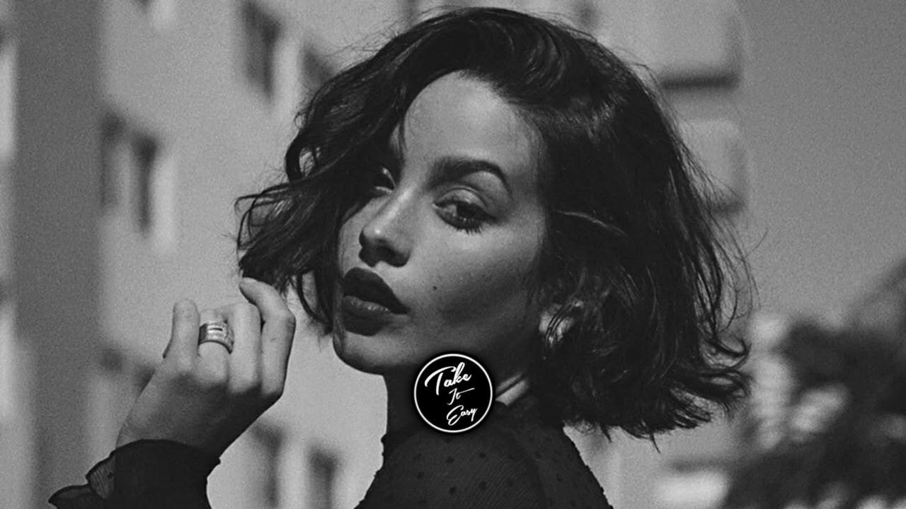 Lo Air - Bad Girl (Original Mix)