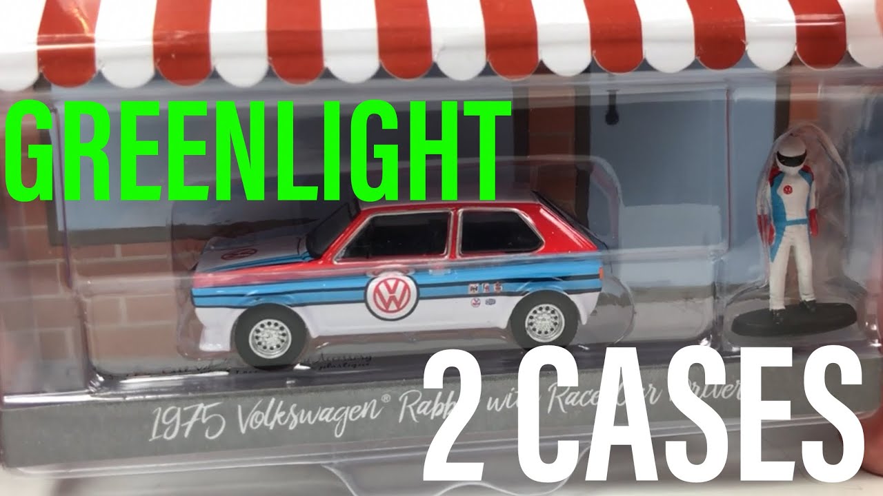 2 Greenlight Cases - Hobby Shop 8 and Black Bandit 22