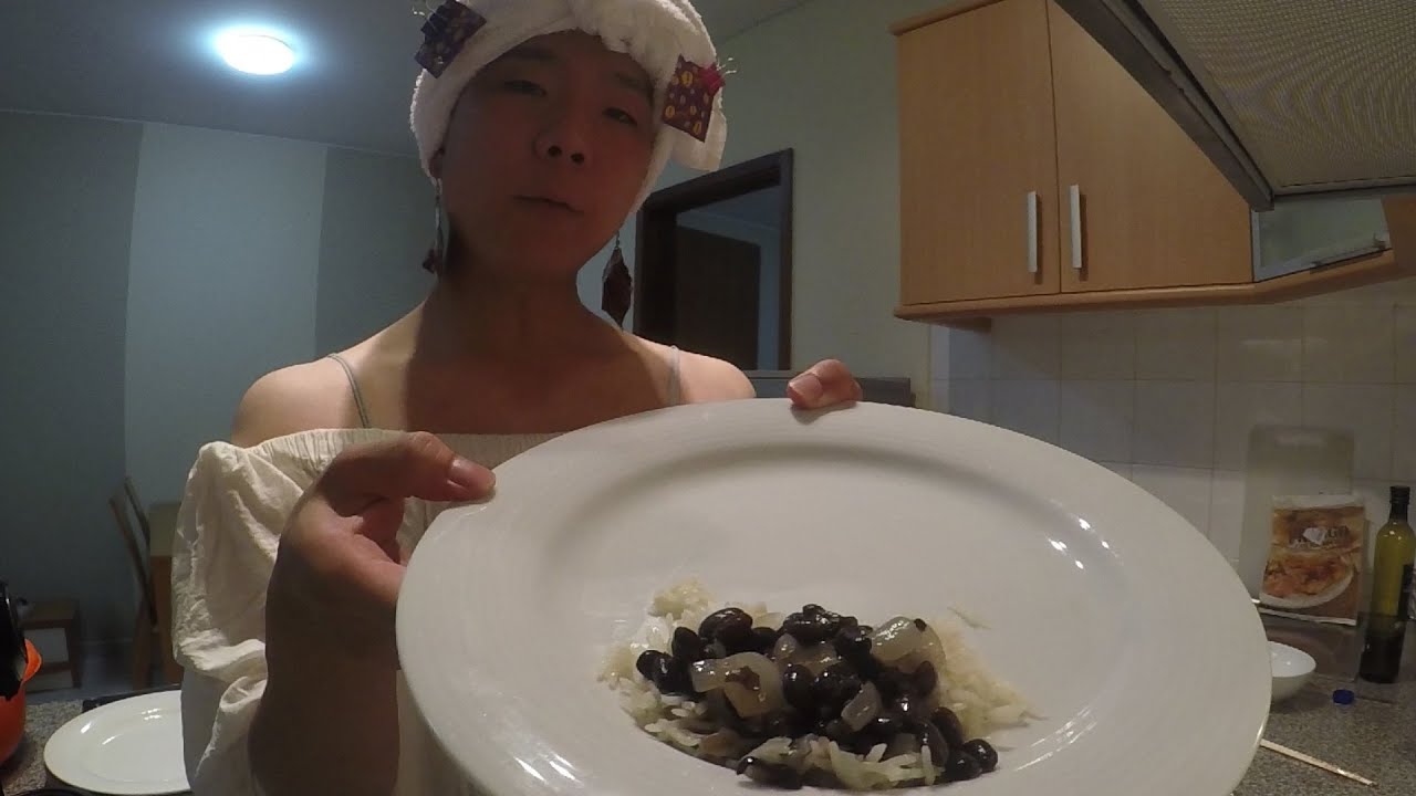 RECEITA DA PIRANHA GRINGA: ARROZ E FEIJÃO