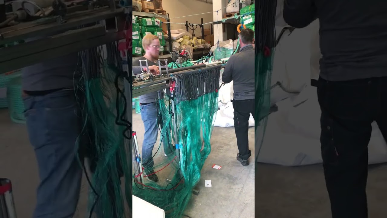 Hanging gillnets