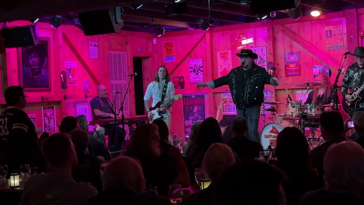 02-21-26 Vyntyge Skynryd (Sweet Home Alabama-Lynyrd Skynyrd tribute/cover)-Daryl's House-Pawling, NY