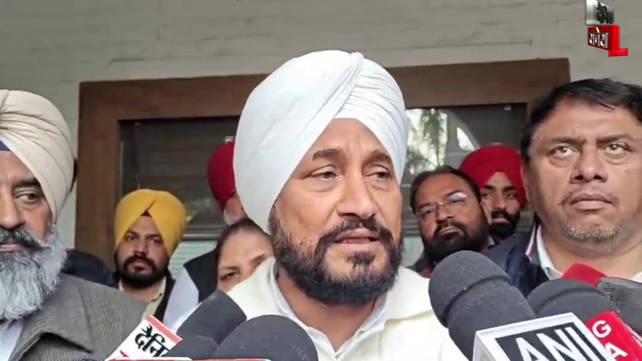 ਜਲੰਧਰ ਸੀਪੀ Dhanpreet Kaur ਨਾਲ ਮੁਲਾਕਾਤ ਕਰਨ ਪਹੁੰਚੇ MP Charanjit Singh Channi