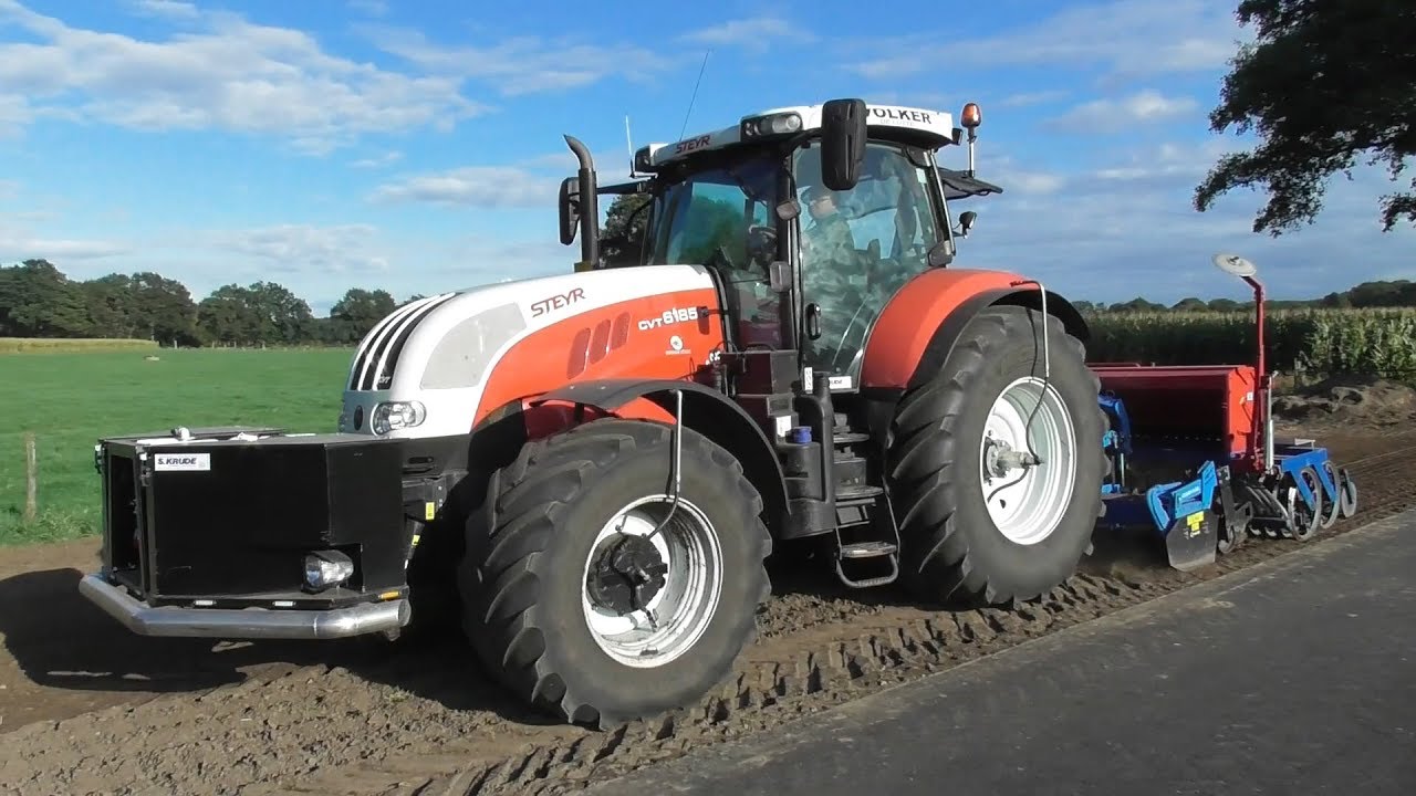 Sowing grass with Steyr