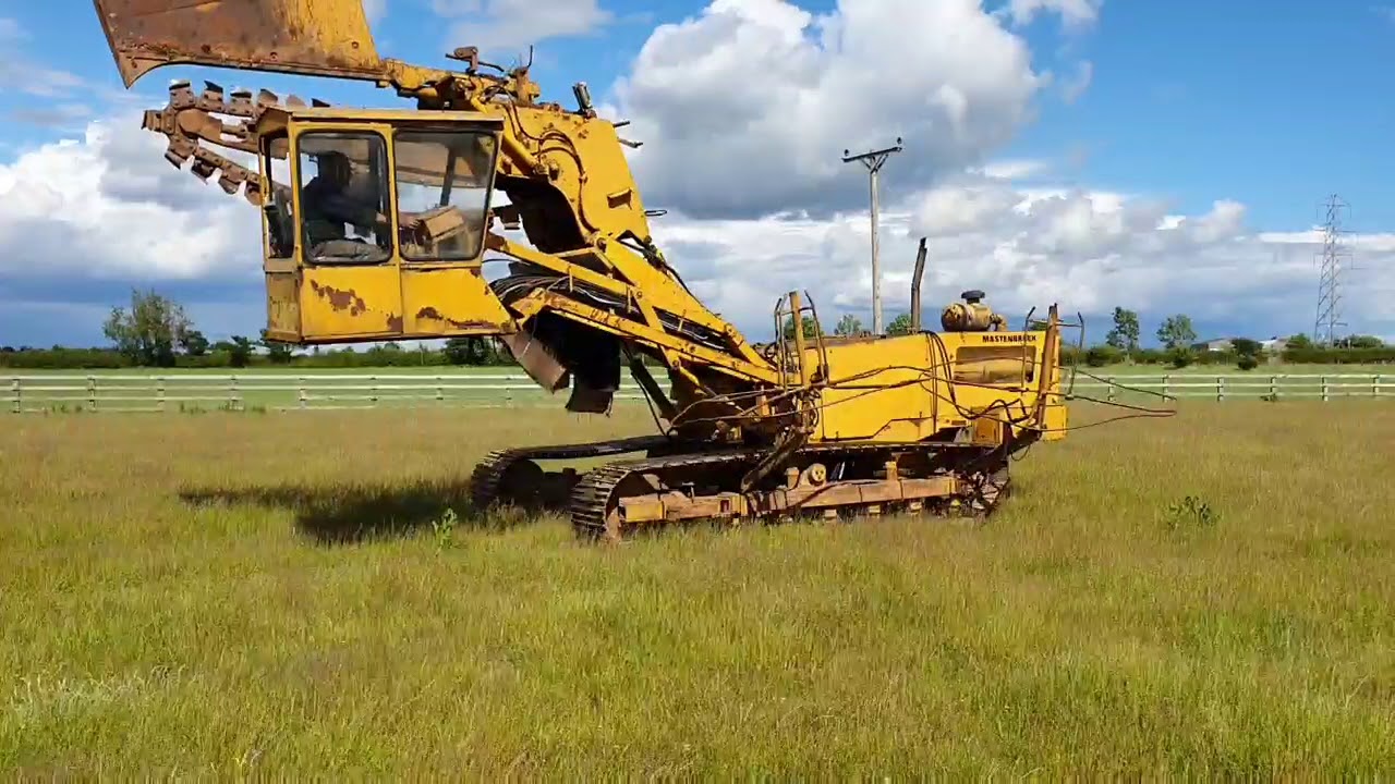 Mastenbroek 15/15 Trencher