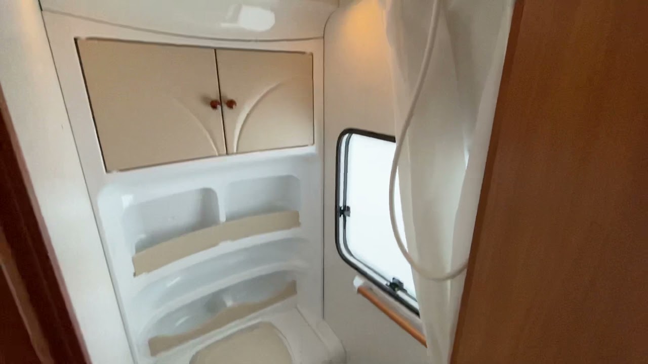 RICAR - Hobby 495 UFE 2007 r. z klimatyzacją, napędem i przedsionkiem Isabella.