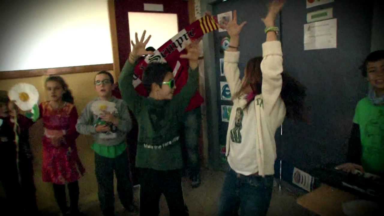 Lipdub ESCOLA SALARICH