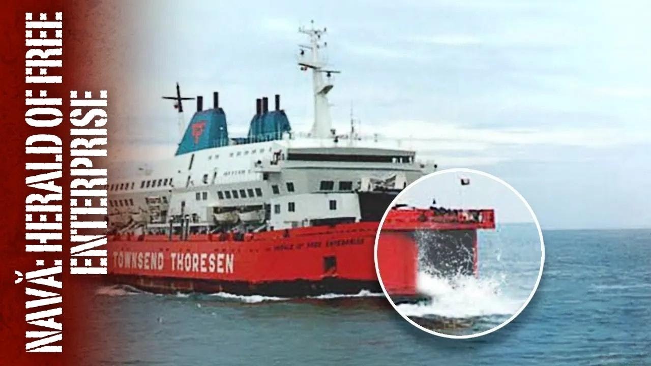 Ușa din prova vasului care a provocat moartea a 193 de oameni