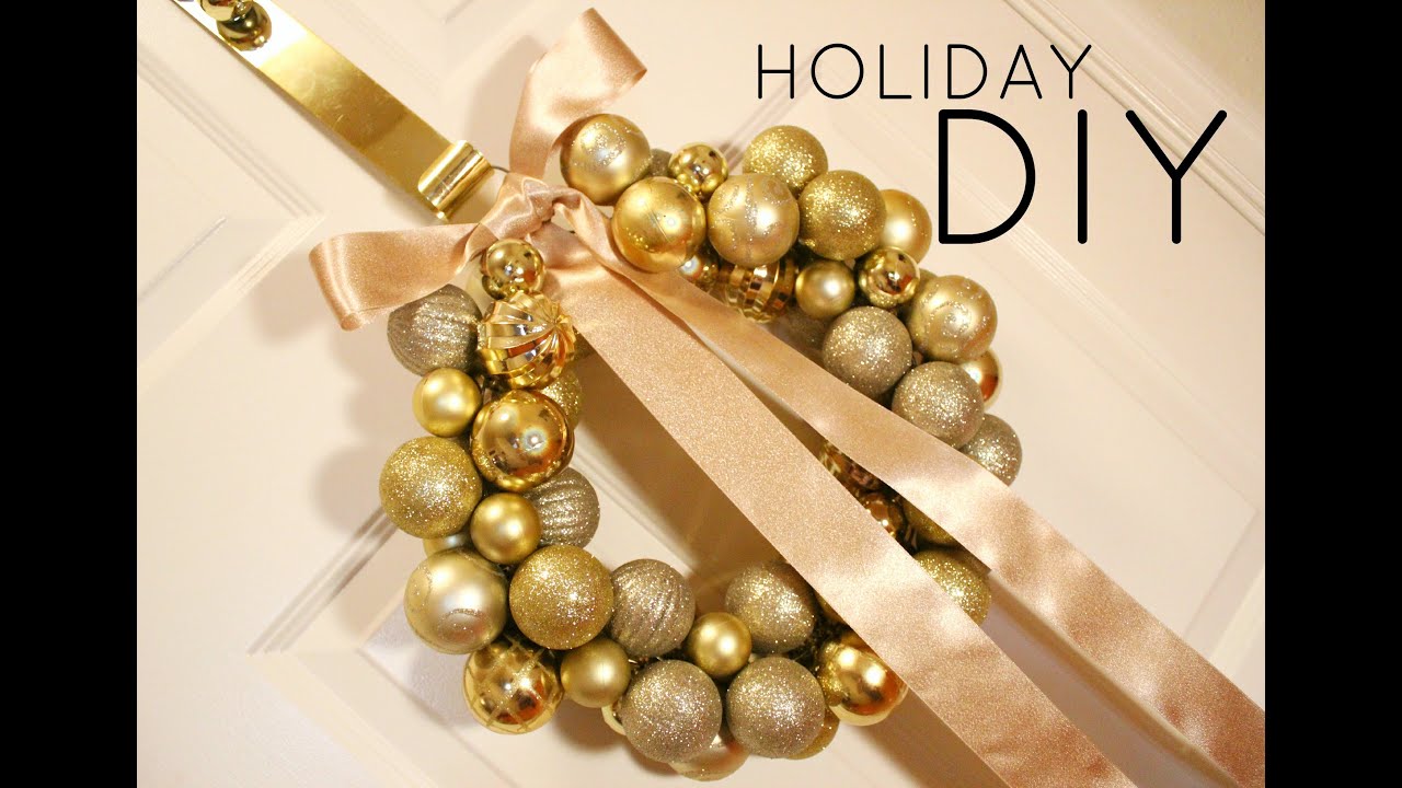 ❉ DIY Christmas Ornament Wreath Tutorial ❉