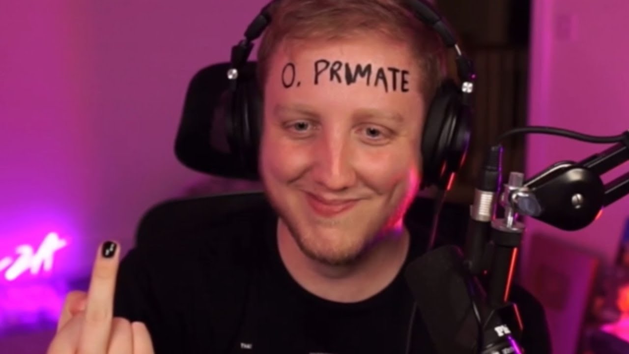 Drunk Wilbur Soot decides what Philza will write on his forehead (ft. mumza)