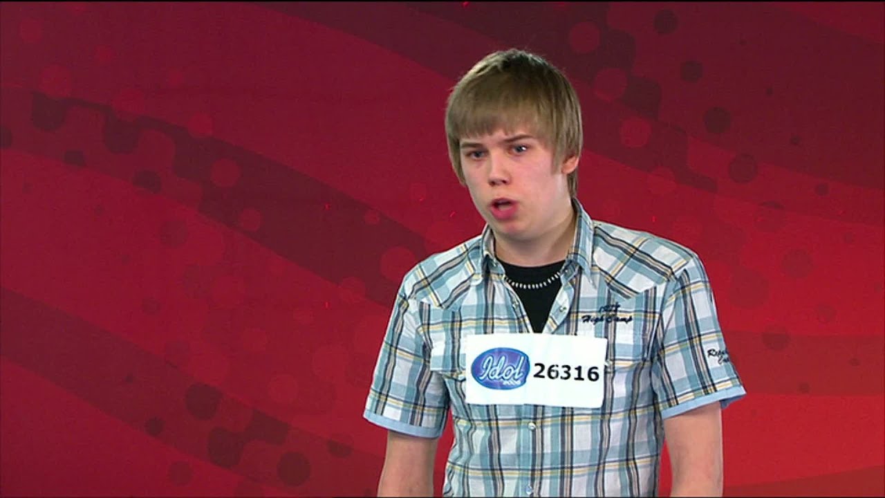 Peter Jihde snor en guldbiljett till supernervösa Andreas i Idol 2008 - Idol Sverige (TV4)