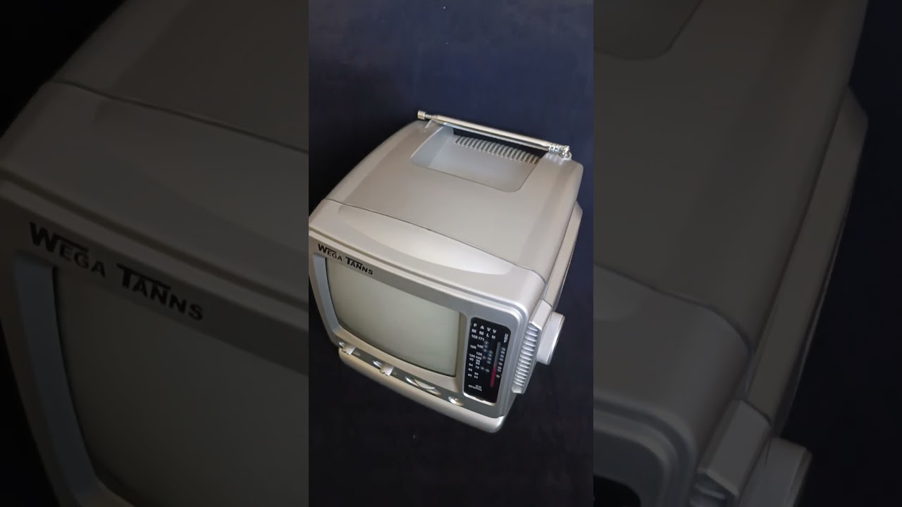 Encontr&eacute; TV port&aacute;til con radio ideal para consolas retro #shorts
