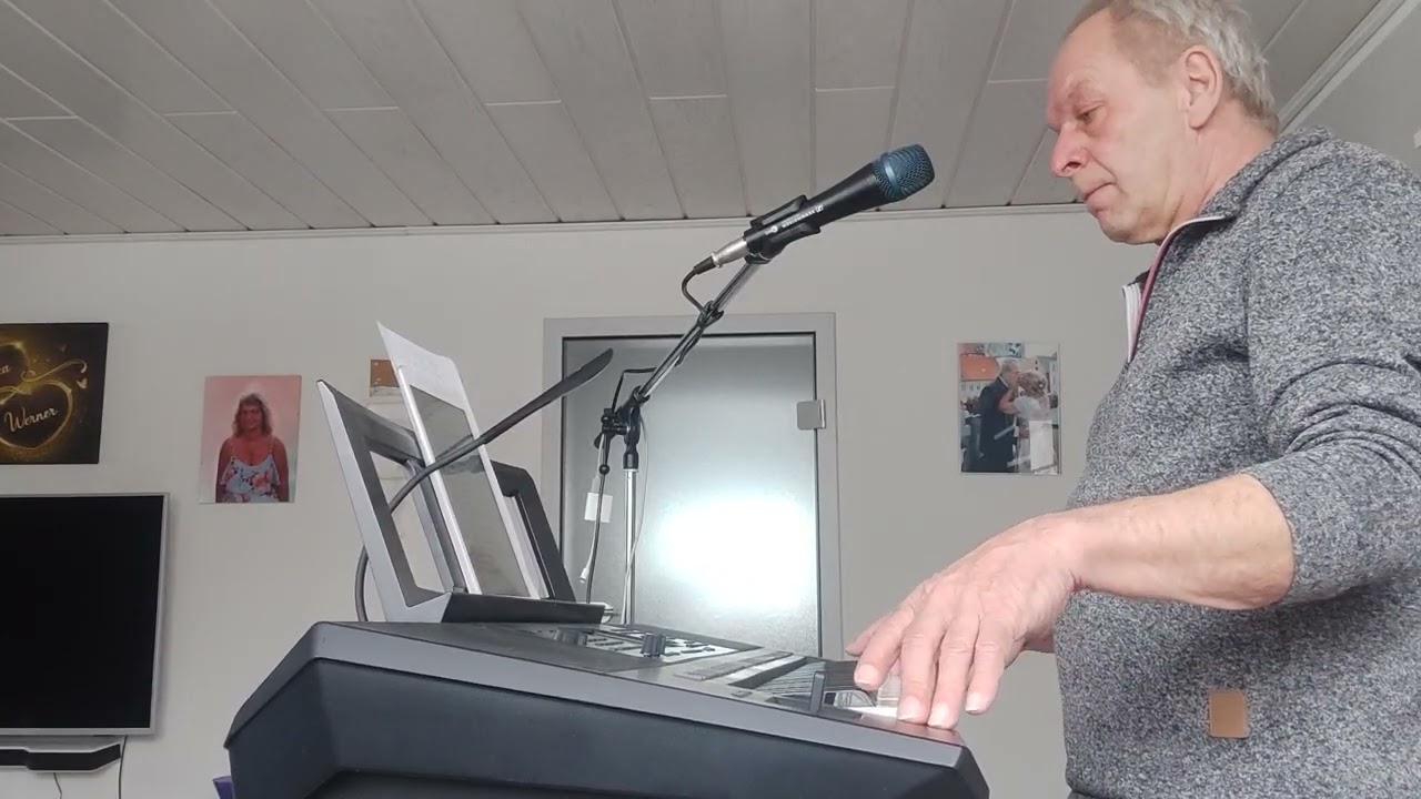 Die größte Liebe... wie immer Live gesungen und gespielt 👍