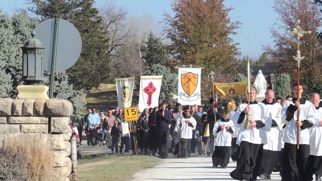 Christ The King - Procession - 2012