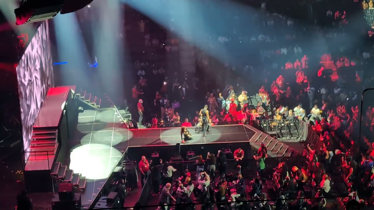 Mario - Let Me Love You (live) - Detroit - 3/19/25