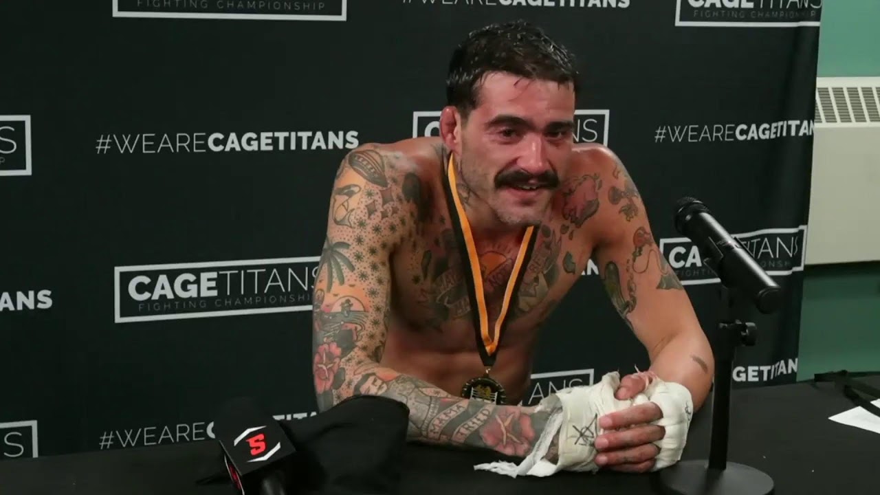 Победитель Ring Titans 1 Рэнди Коста