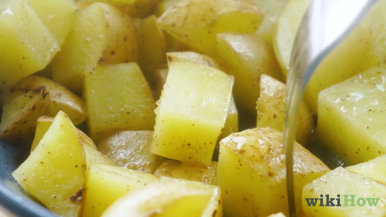 How to Cook a Potato in the Microwave
