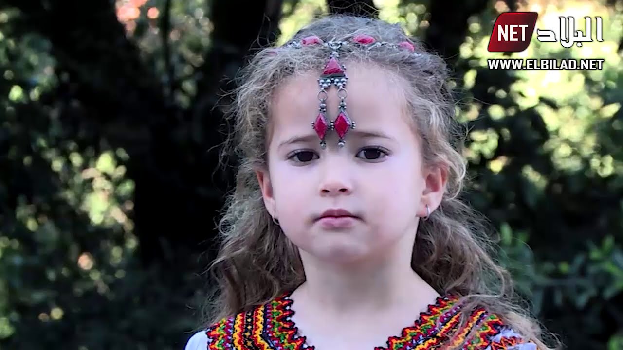 روبورتاج : صناعة الحلي القبائلي التقليدي ..حرفة متوارثة جيلا عن جيل