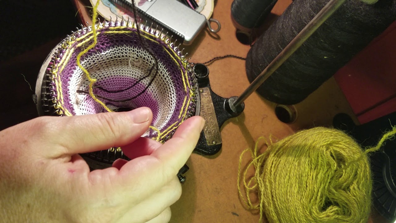 Fair Isle technique on a Legare 400 CSM