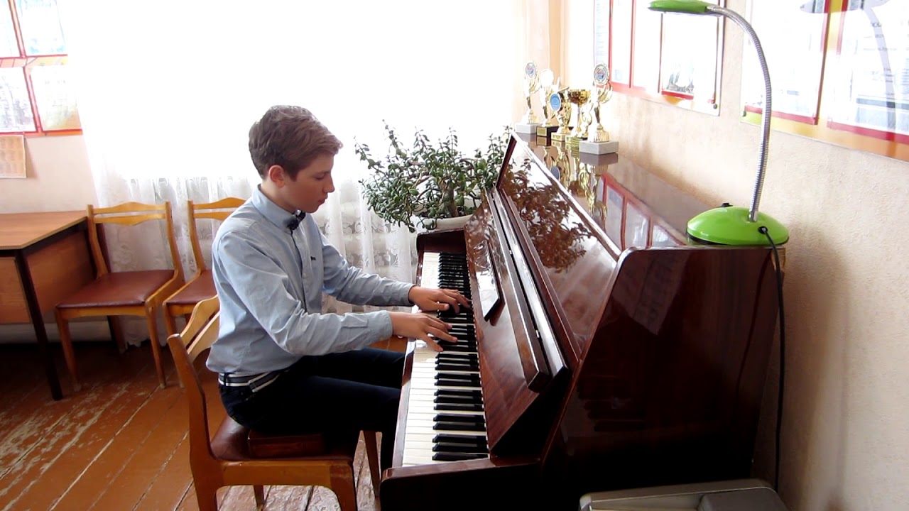 Рыков  Алексей 12 лет  А.Пахульский 