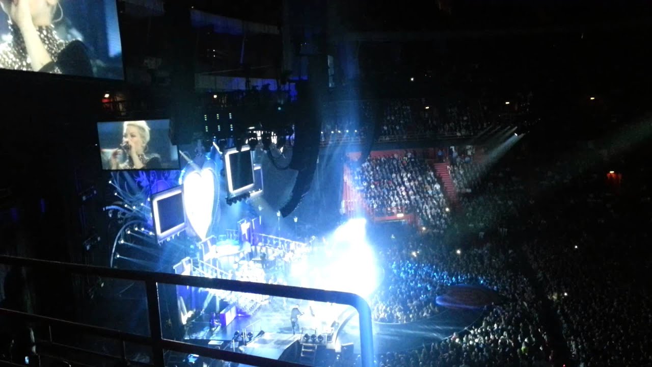 P!nk - 04 - U + Ur Hand - (Live at Ericsson Globe (Globen), Stockholm, Sweden, 05/26/2013)