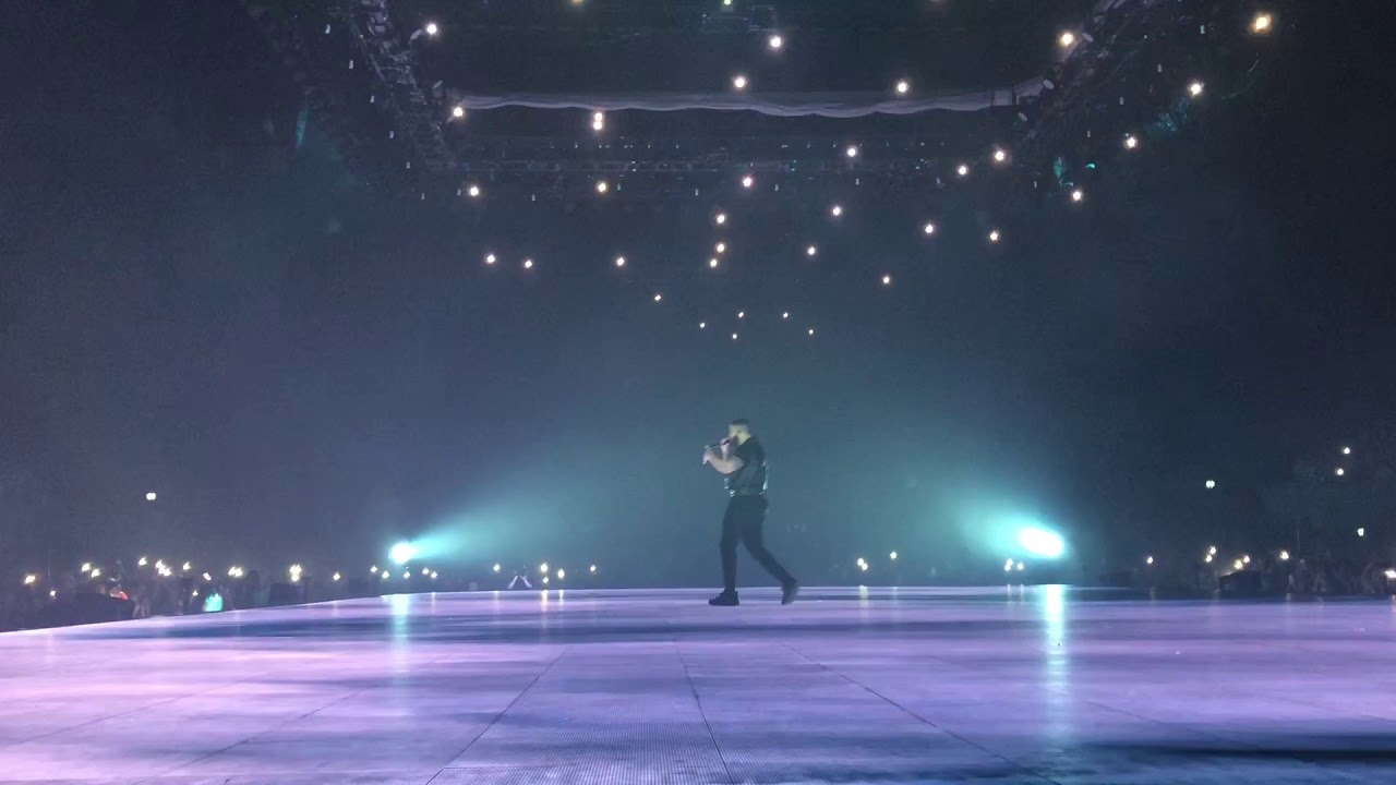 Drake // Emotionless + Elevate // Live Amsterdam