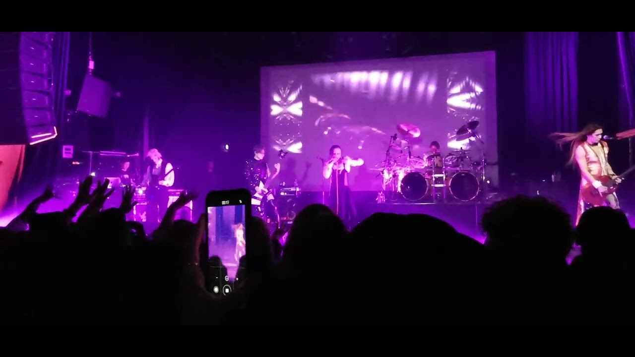 Dir En Grey LIVE Bataclan Paris 23 03 2024 Part 11