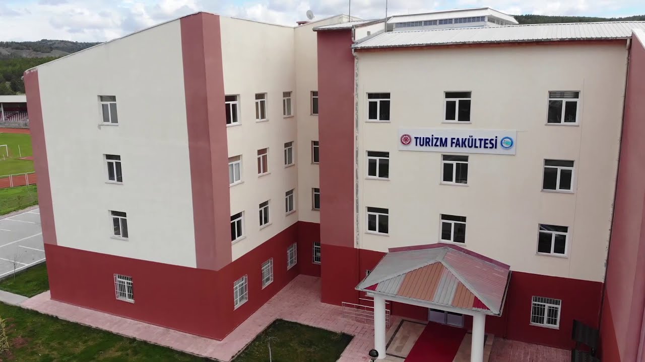 Sivas Cumhuriyet Üniversitesi Turizm Fakültesi 2020 - Drone Çekimi