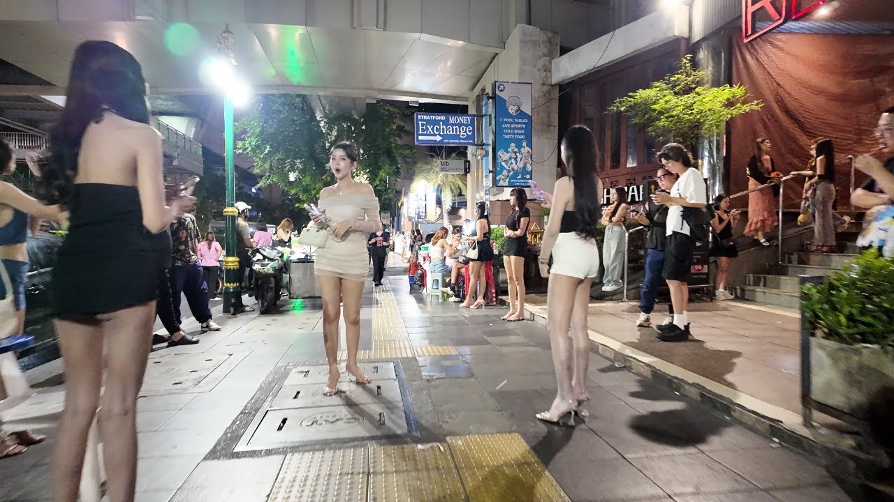 Sukhumvit Secrets: Soi 4, 5, Sukhumvit Walkway to 7/1 Nightlife Walk!