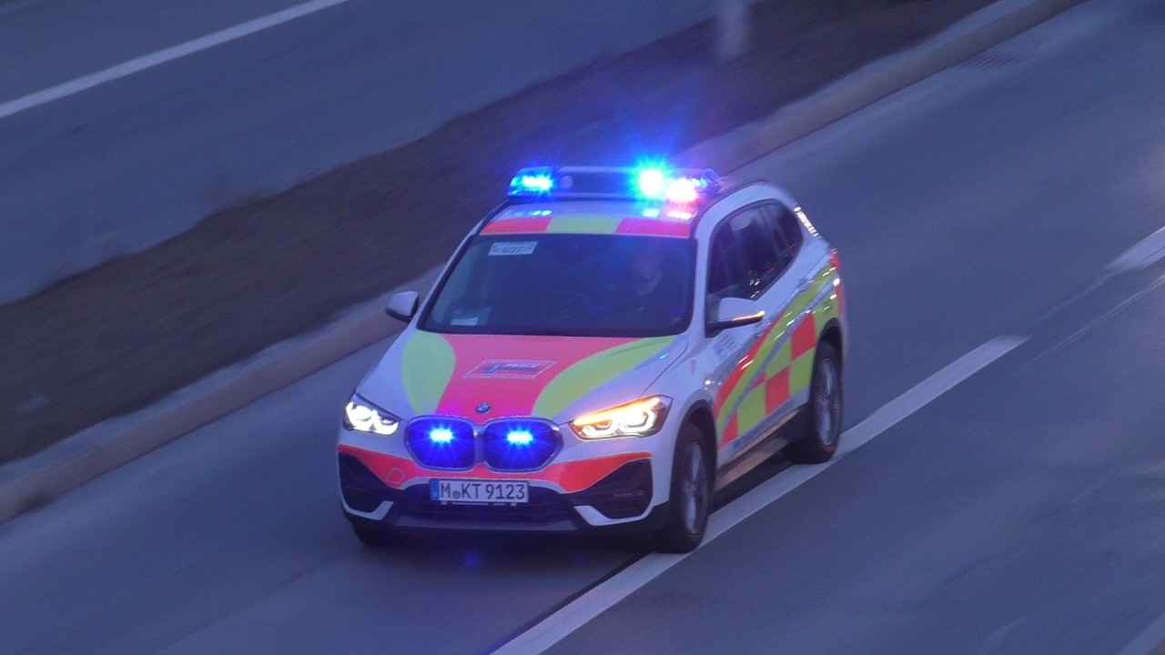 KdoW Leiter Abrufplatz Rettungsdienst MKT München Einsatzfahrt