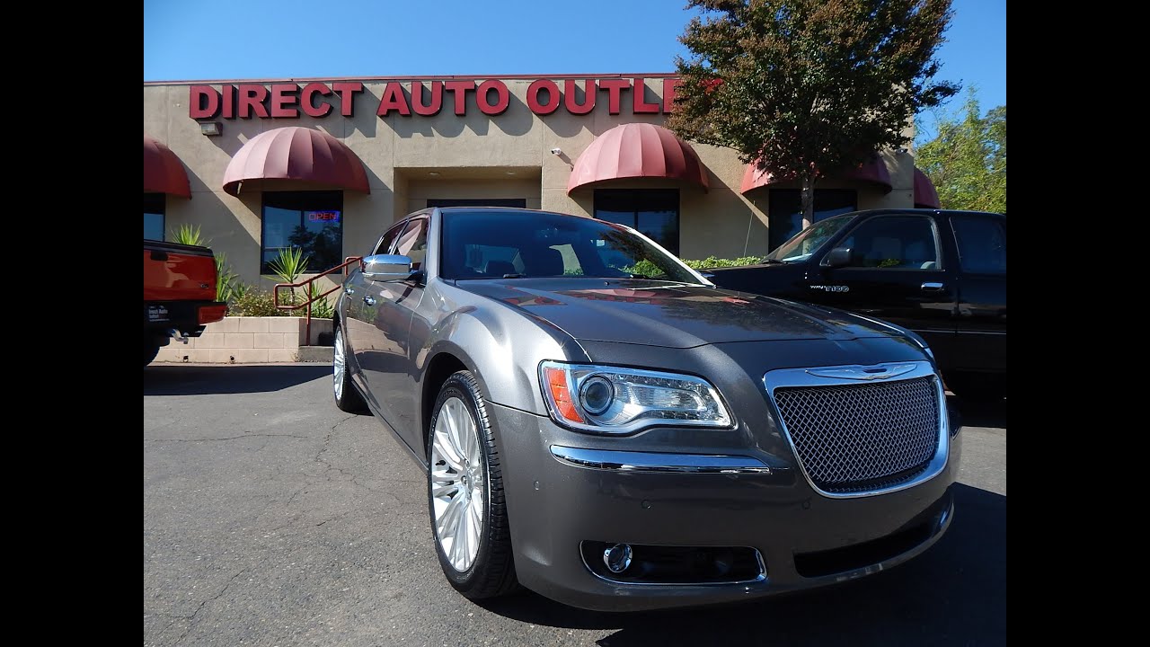 2011 Chrysler 300C 5.7L Hemi in depth walk around video review!