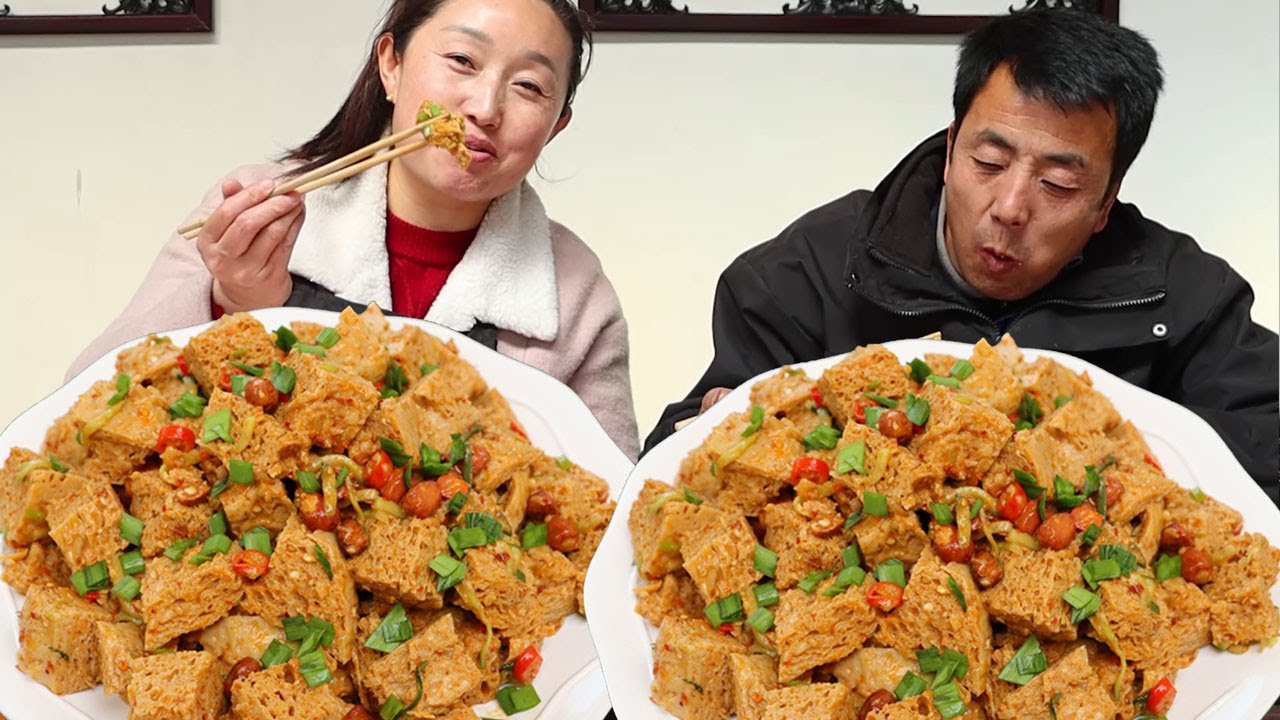 家庭版的麻酱面筋，做法简单一口一个满嘴爆汁，越吃越香停不下来！【陕北改艳】