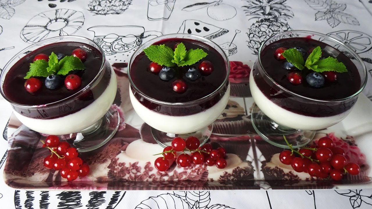 PANNA COTTA CON FRUTOS ROJOS