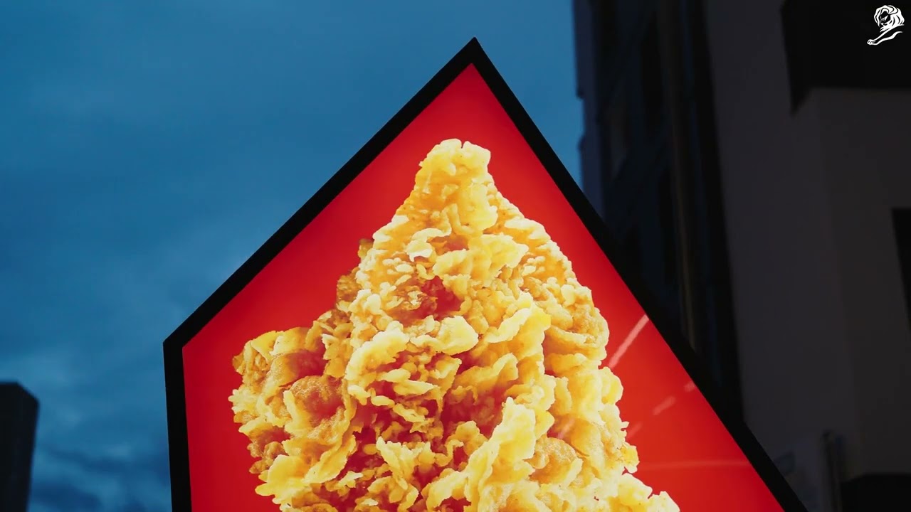 UNIQUE BILLBOARDS KFC CANNES
