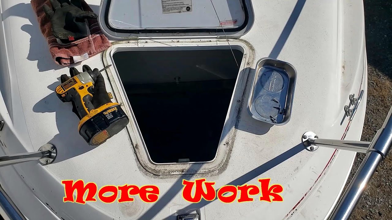 More work on my 1992 Sea Ray Sundancer 230 Boat getting it ready