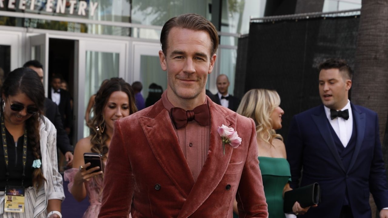 'Dawson's Creek' star James Van Der Beek dies at age 48 after battle with colorectal cancer