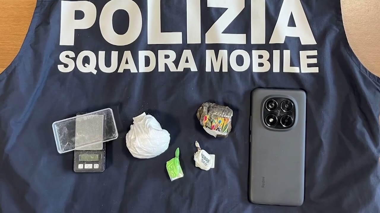 Arezzo, arrestato un pusher in flagranza di reato