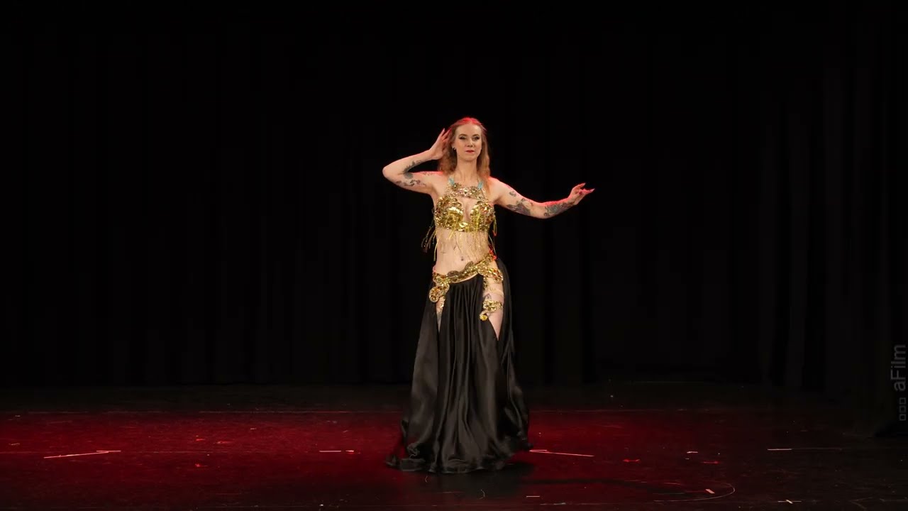 Kaszab Zita-Drum solo bellydance